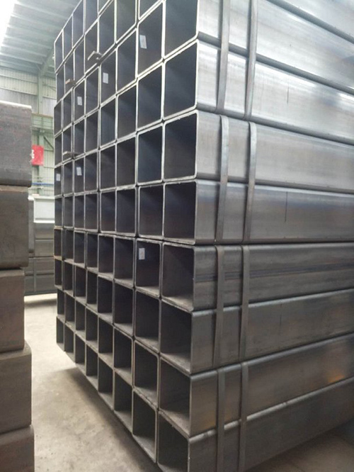 q235無(wú)縫方管